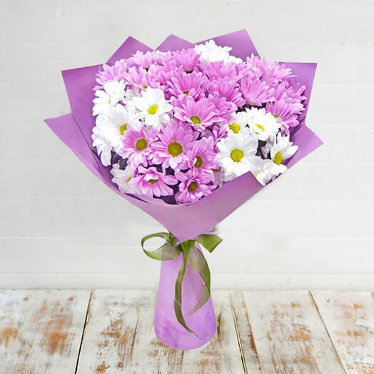 Bouquet of Crysanthemums - White and pink