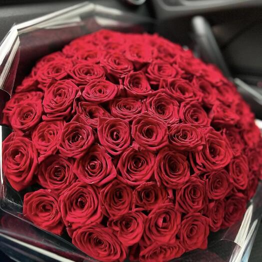 75 красных роз