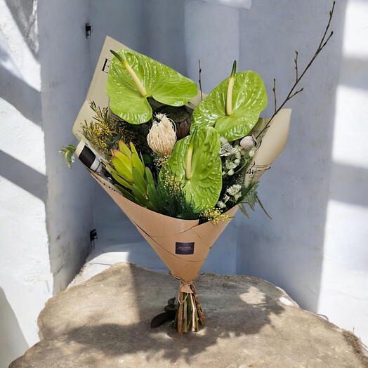 The Bouquet "Antigone"