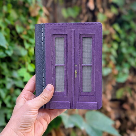 Purple Belgrade Door Journal (Zeleni venac)