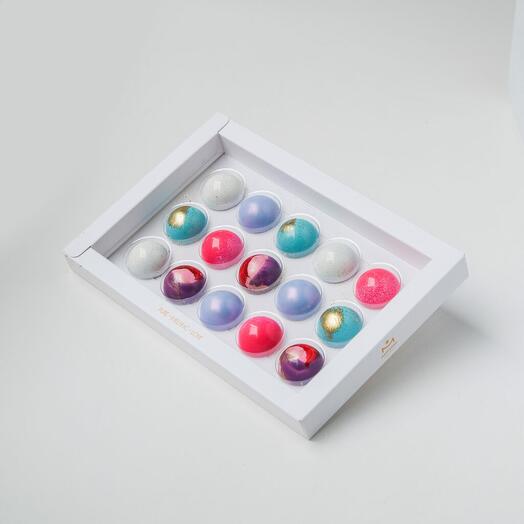 Gift box of 15 pralines