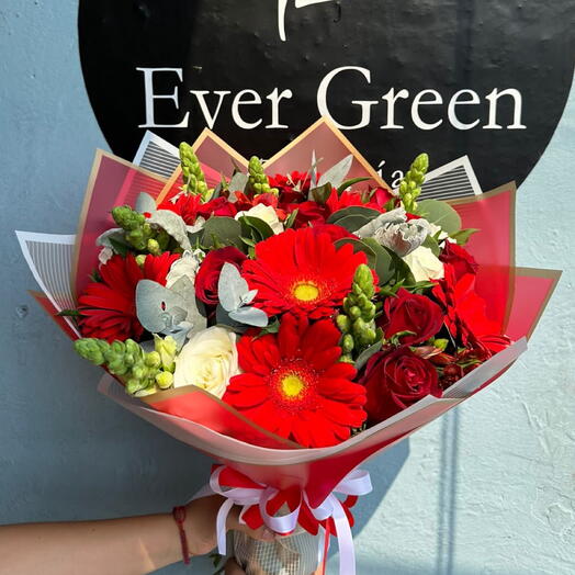 Gerberas y Rosas Rojas