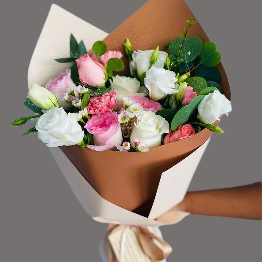 Mix with roses, lisianthus and greenery