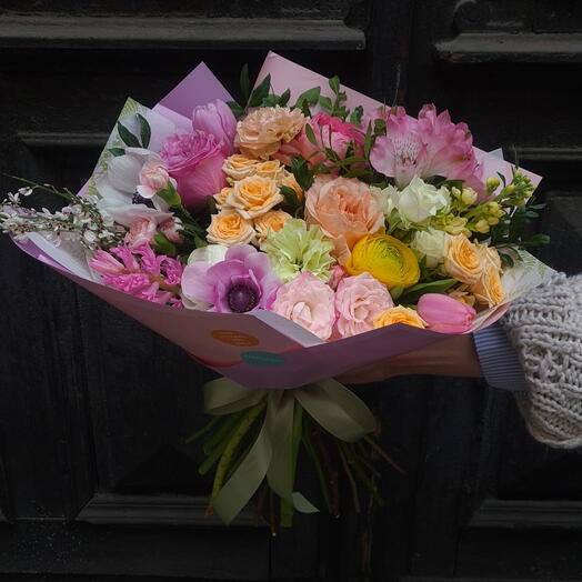 Country Garden – Spring flowers bouquet