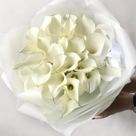 Calla lilies bouquet Classic lines