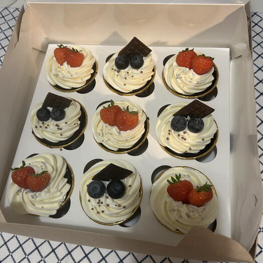 Cupcakes 9pcs