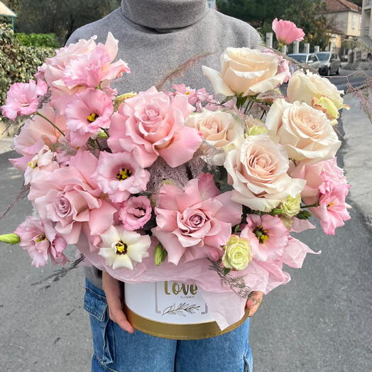 Box of French roses