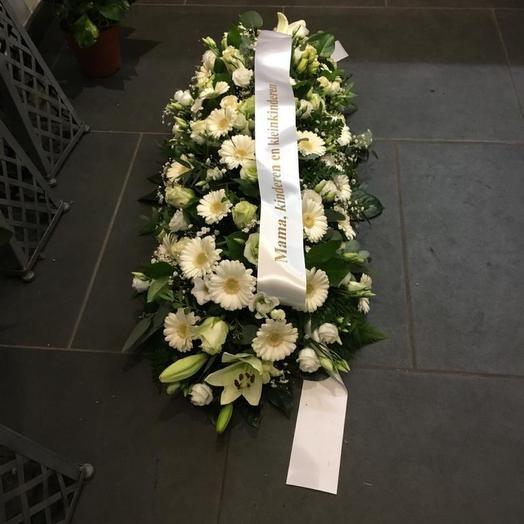 koporsó elrendezése fehér