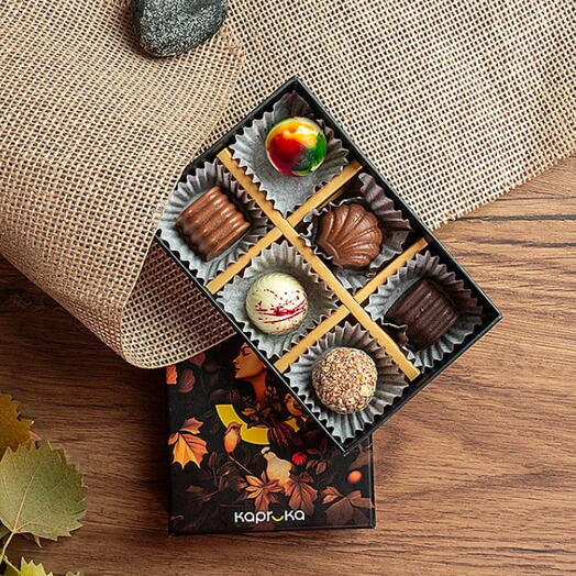 Chocolate Assortment 6 Exquisite Pieces