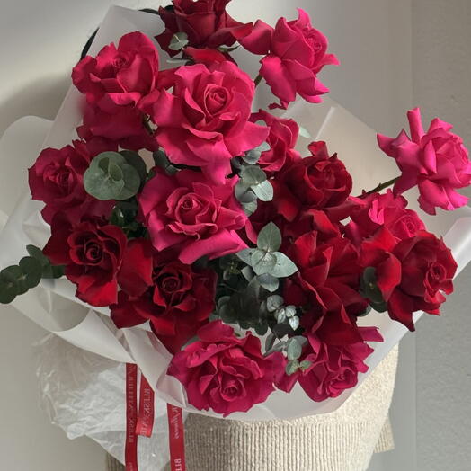 Red-duo French roses