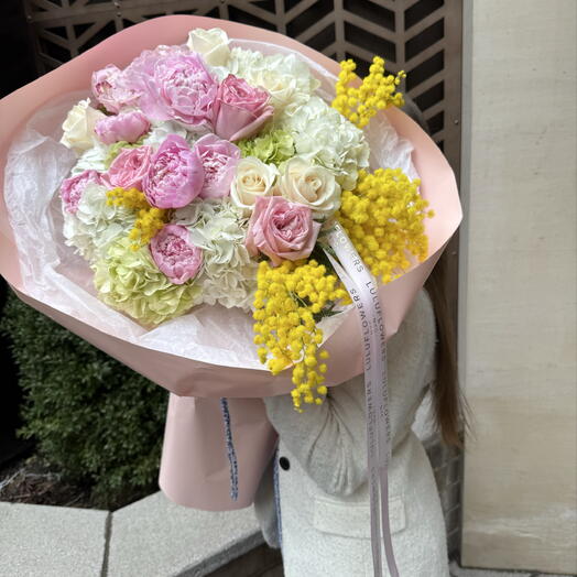 Virágzó Tavaszi Báj