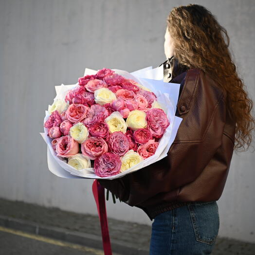 Bouquet 35 peony roses