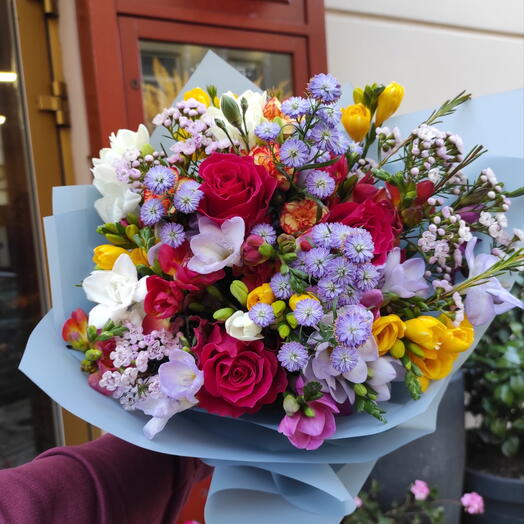 Field flowers bouquet