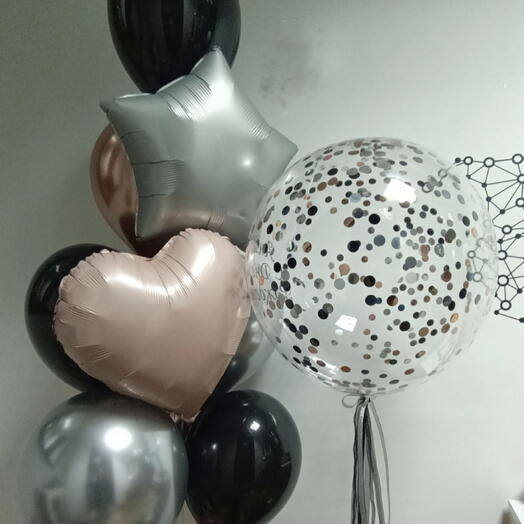 Fashion drama present