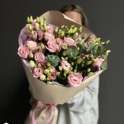 Bouquet of eustoma flowers