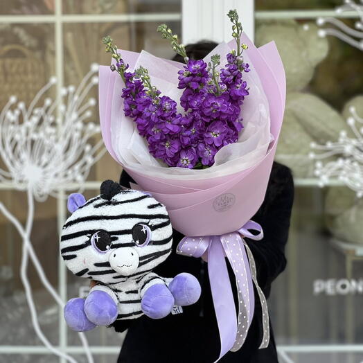 Букет маттиол, игрушка пони - "Rêve Violet"