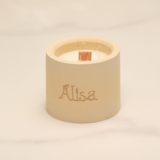 Handcrafted candles Vanila