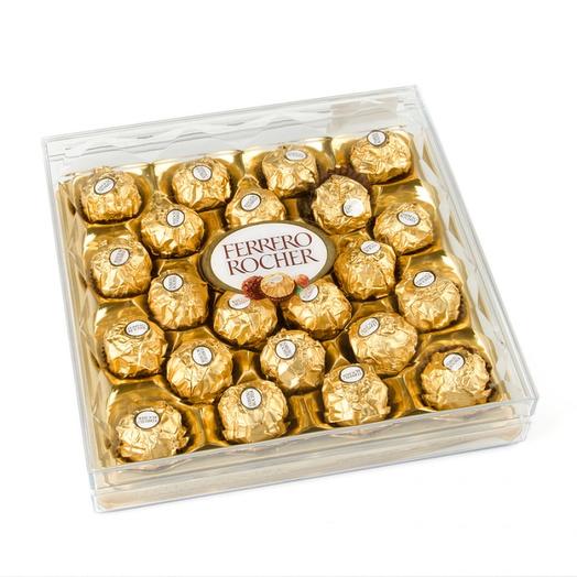 Коробка конфет "Ferrero Rocher" 300 гр