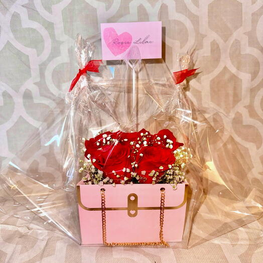 Only roses in my purse (5)