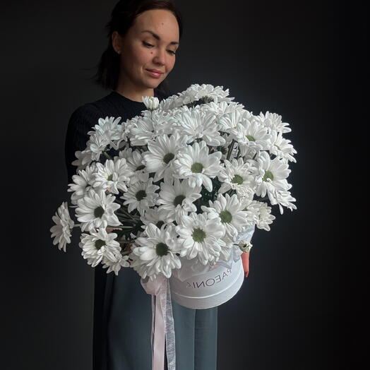 MD 4 White Box Mums
