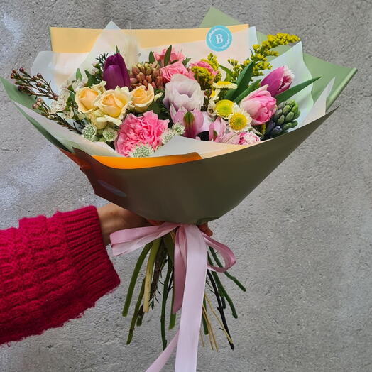 Spring Mix M🌱– Seasonal Spring Bouquet