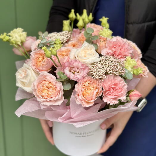 🌸 Rose and Honey Box