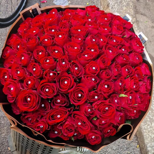 Red roses 101