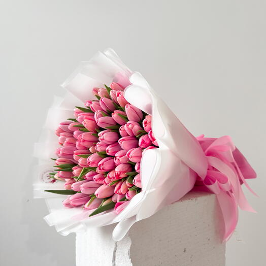 Pink tulips bouquet 85pcs