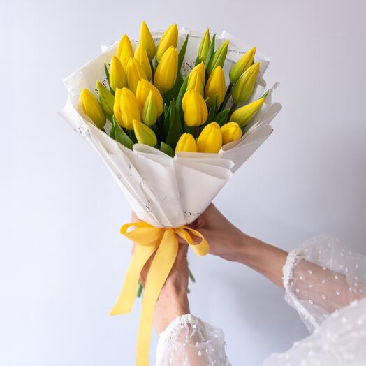 Buket od zutih lala (25 pcs.)