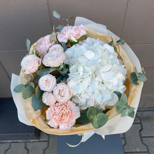 Bouquet of flowers for Wedding