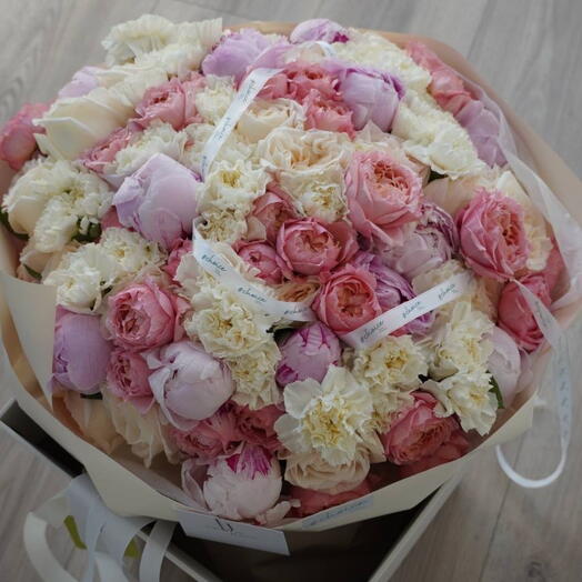 Choice to give love | flower mix