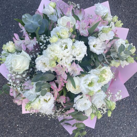 Love for eustoma and alstromerias