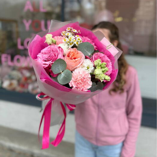 Mix różowy goździk Eustoma eukaliptus