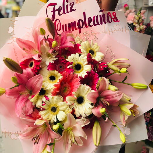 Gerberas y Lilis