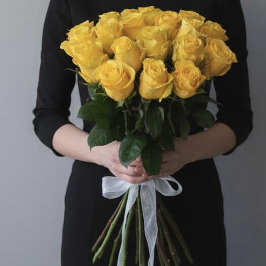 25 yellow roses premium