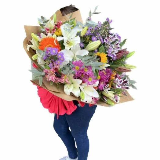 Ramo de flores de estacion con brillo extra grande