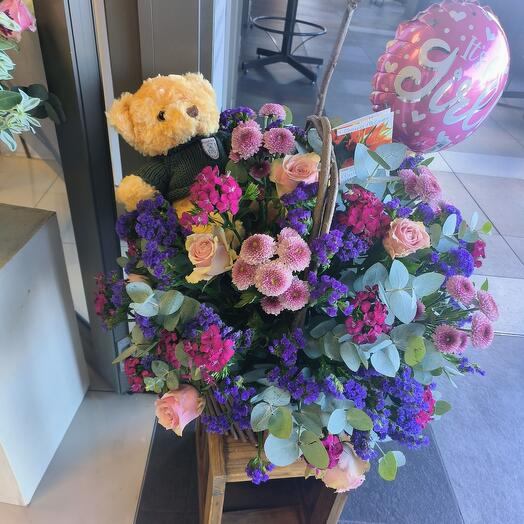 Baby girl flowers in basket- L