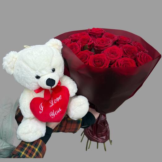 Set: Bouquet of 15 red roses plus a teddy bear with a heart