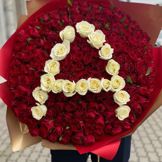 Bouquet of red roses with a letter (optional)