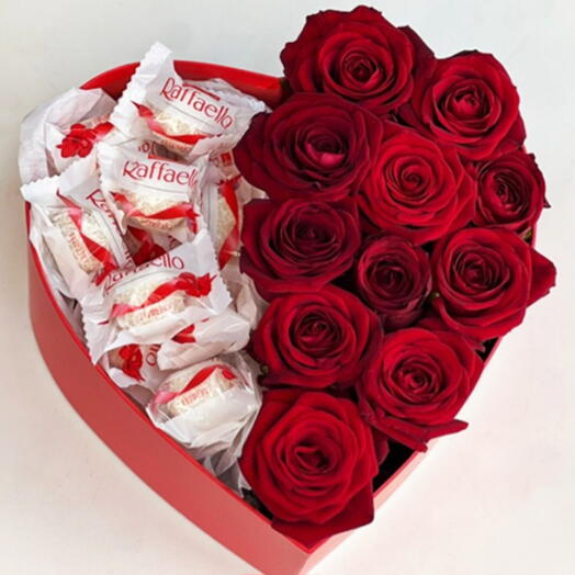 Box heart with 9 roses and Raffaello