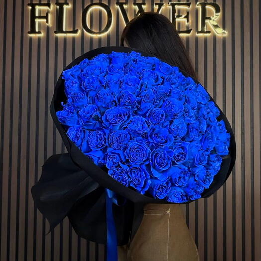 Букет голубых роз