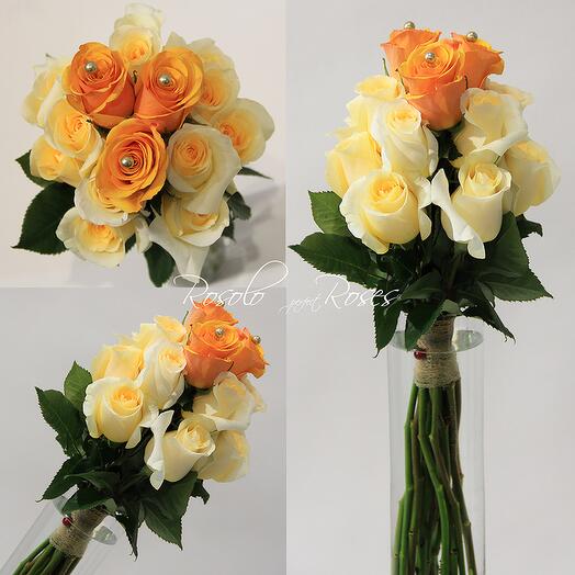 15 big Roses, cream   orange