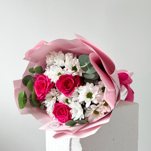 White and pink bouquet with eucalyptus