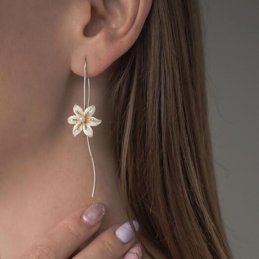 Lilly earrings
