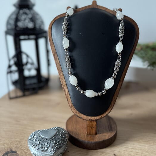 Misty Quartz Necklace || Огрлица