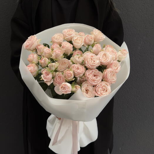 Mono Bombastic Pink Spray Roses