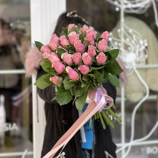 Букет из 25 розовых роз - «Celeb»