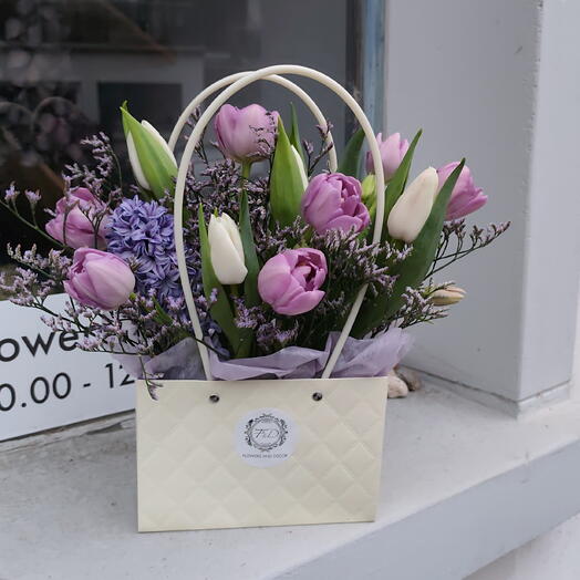 Eleganter Fruhlingsgruss