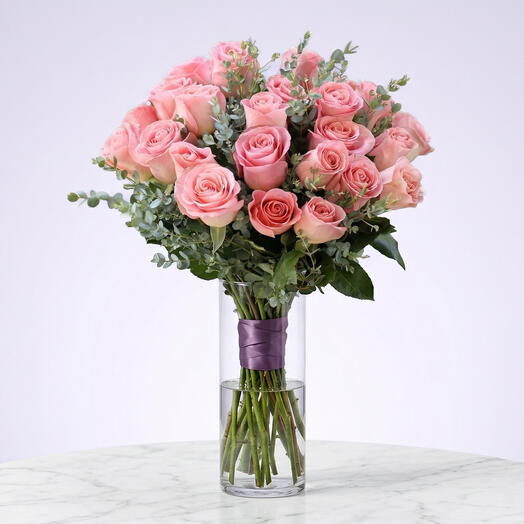 11 Pink Roses