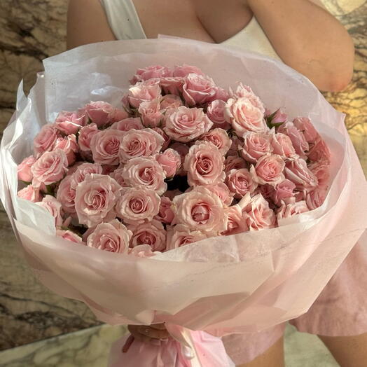 Ramo con rosas espray